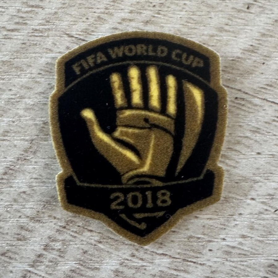 World Cup Golden Glove Patch 2018 — Belgium